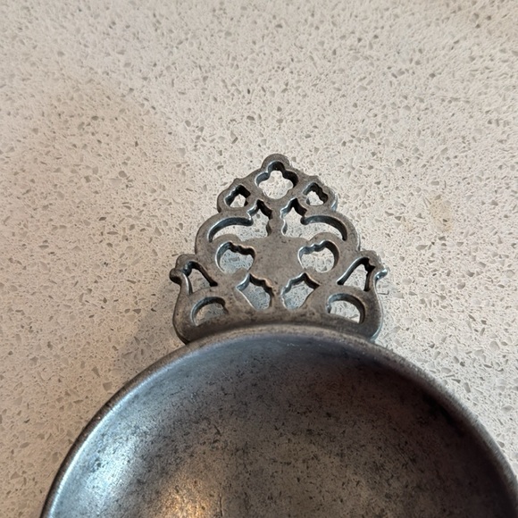 Vintage Stede Pewter Porringer Bowl Colonial Candle Plate Steel Horse Marked - Picture 5 of 6